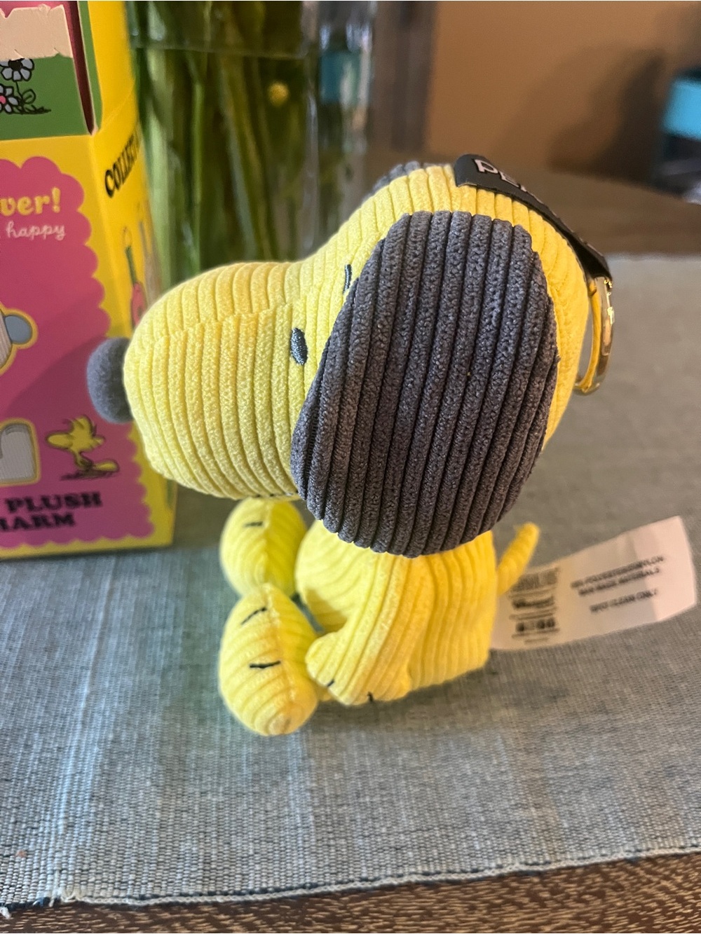 Peanuts/Snoopy x Whatever Makes You Happy! Blind Box Bag Charm/Key Chain Plush - Picture 2 of 6